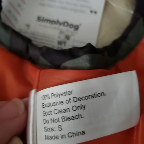 NWT SimplyDog Camouflage Puffer Jacket - Picture 2 of 10